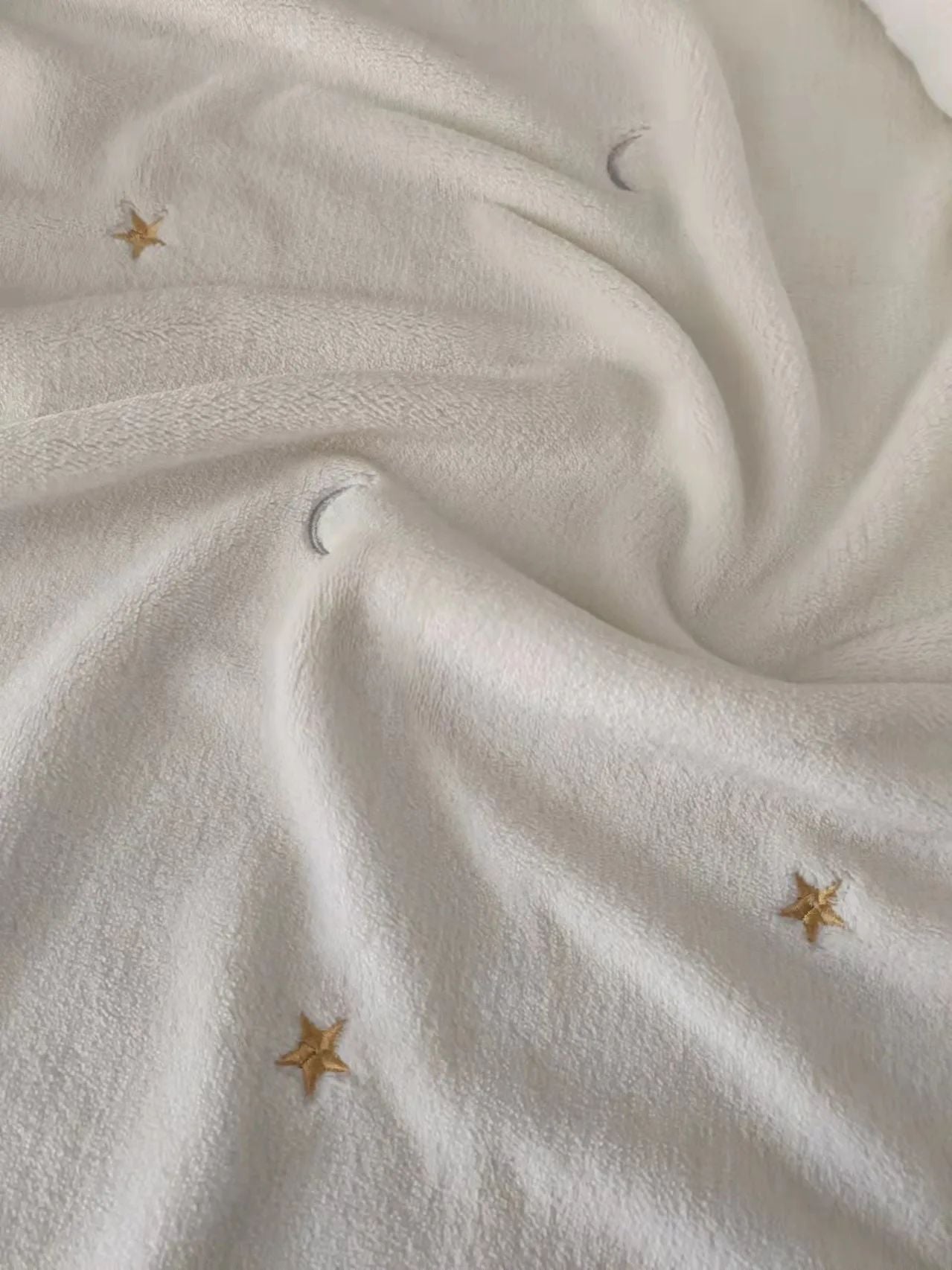 Couverture bébé au motif étoile et lune